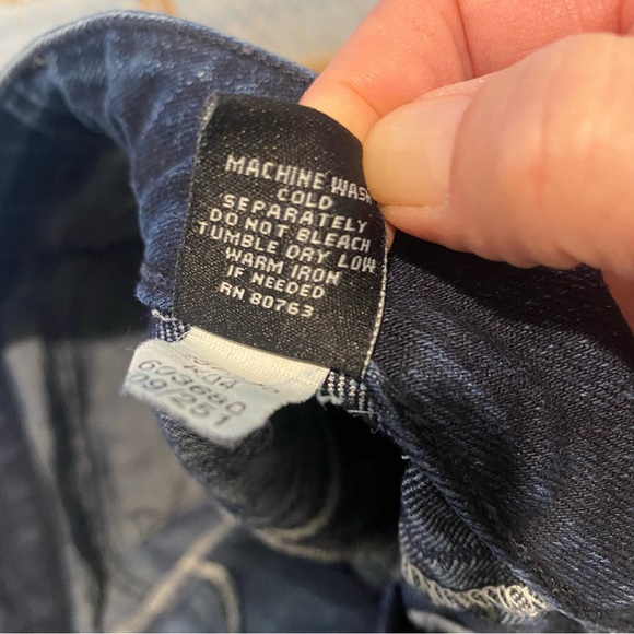 Victoria's Secret Siren Skinny Jean; size 4 - Picture 3 of 8